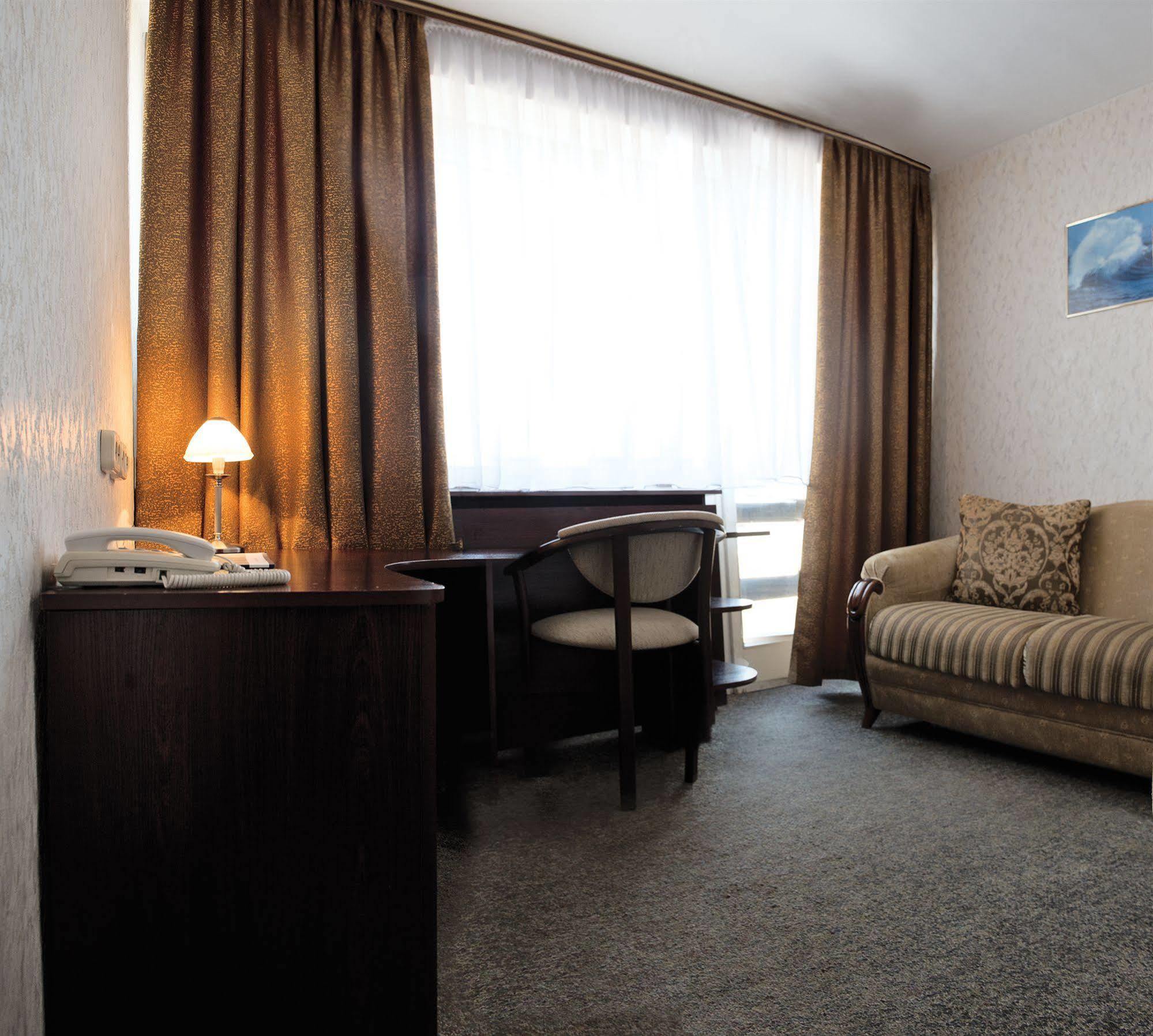 Black Sea 4*